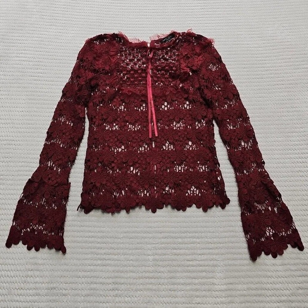 Romeo & Julirt Couture Shirt Womens Small Maroon Crochet Lace Full Zip Back